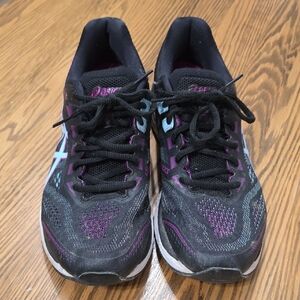 Asics Women's Black and Pink Athletic Shoes